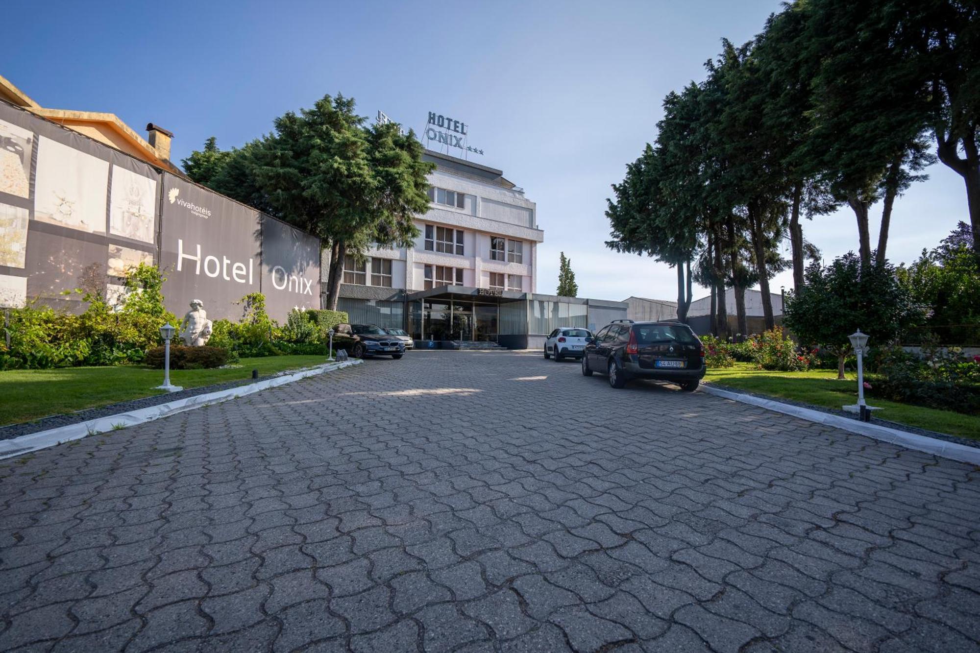 Hotel Onix Viseu Bagian luar foto