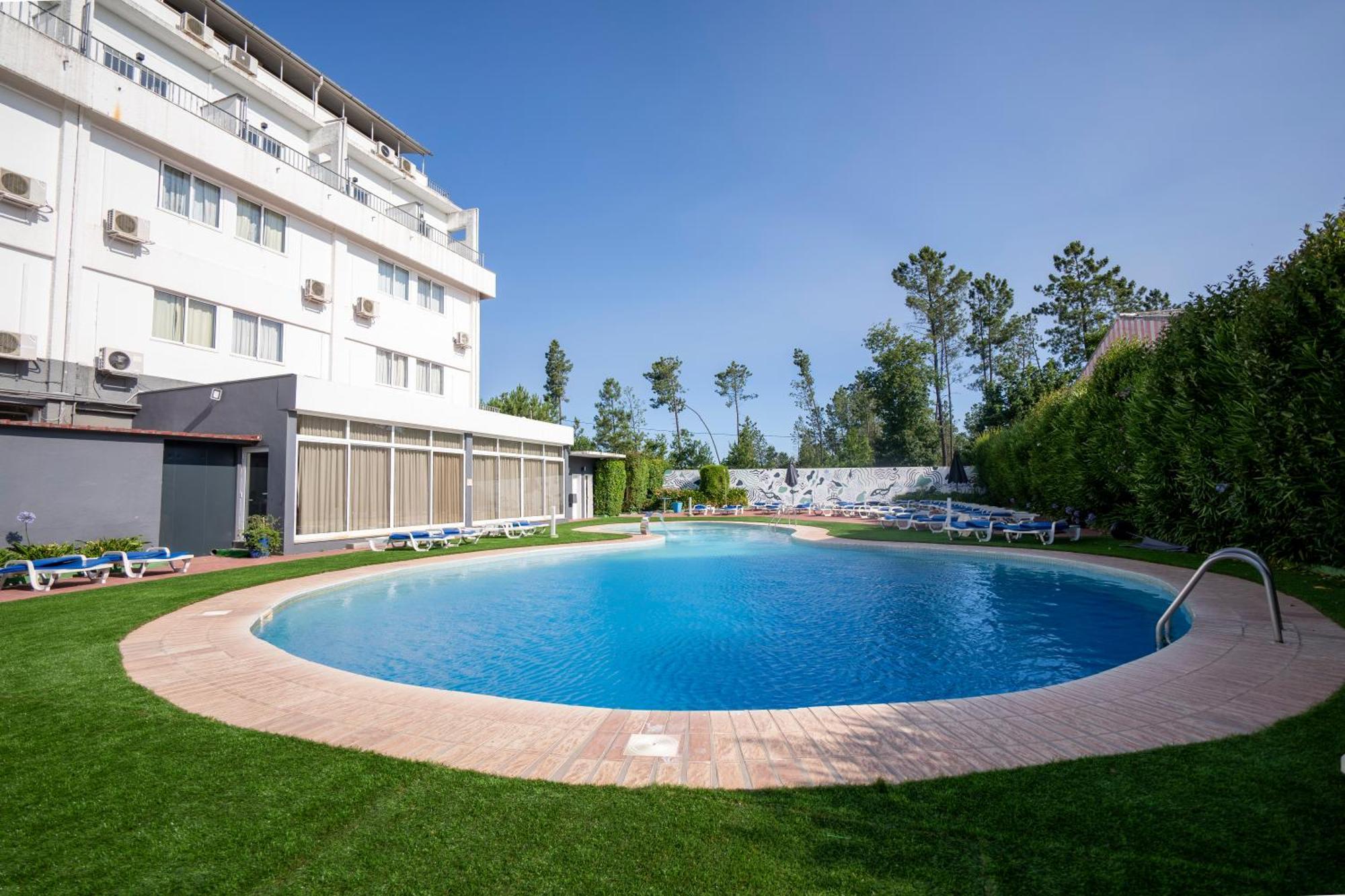 Hotel Onix Viseu Bagian luar foto