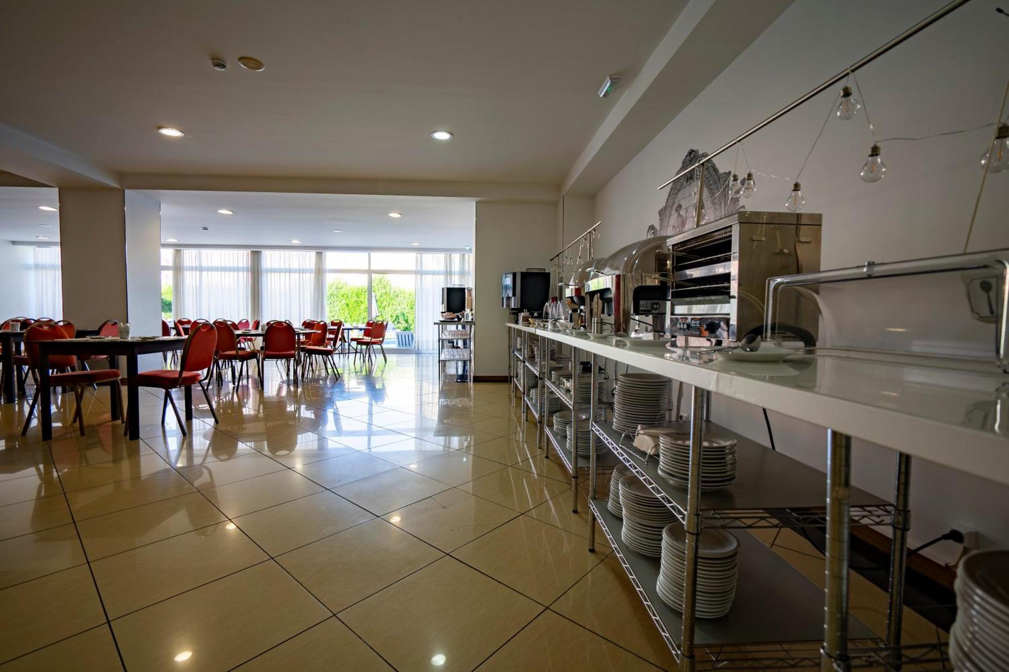 Hotel Onix Viseu Bagian luar foto