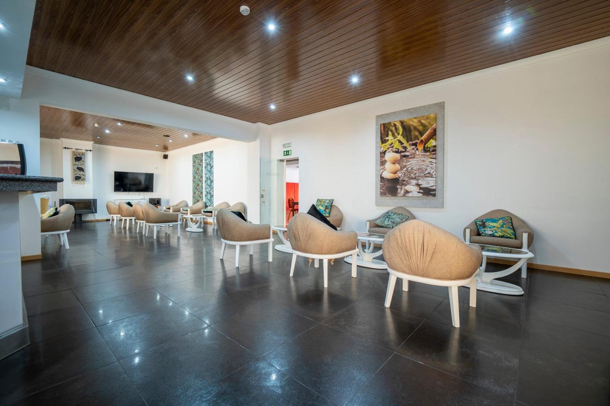 Hotel Onix Viseu Bagian luar foto