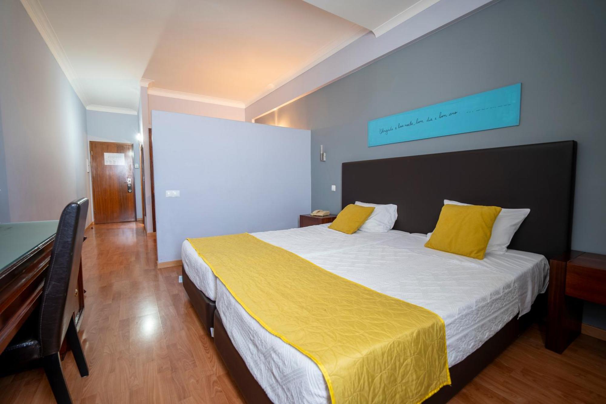 Hotel Onix Viseu Bagian luar foto
